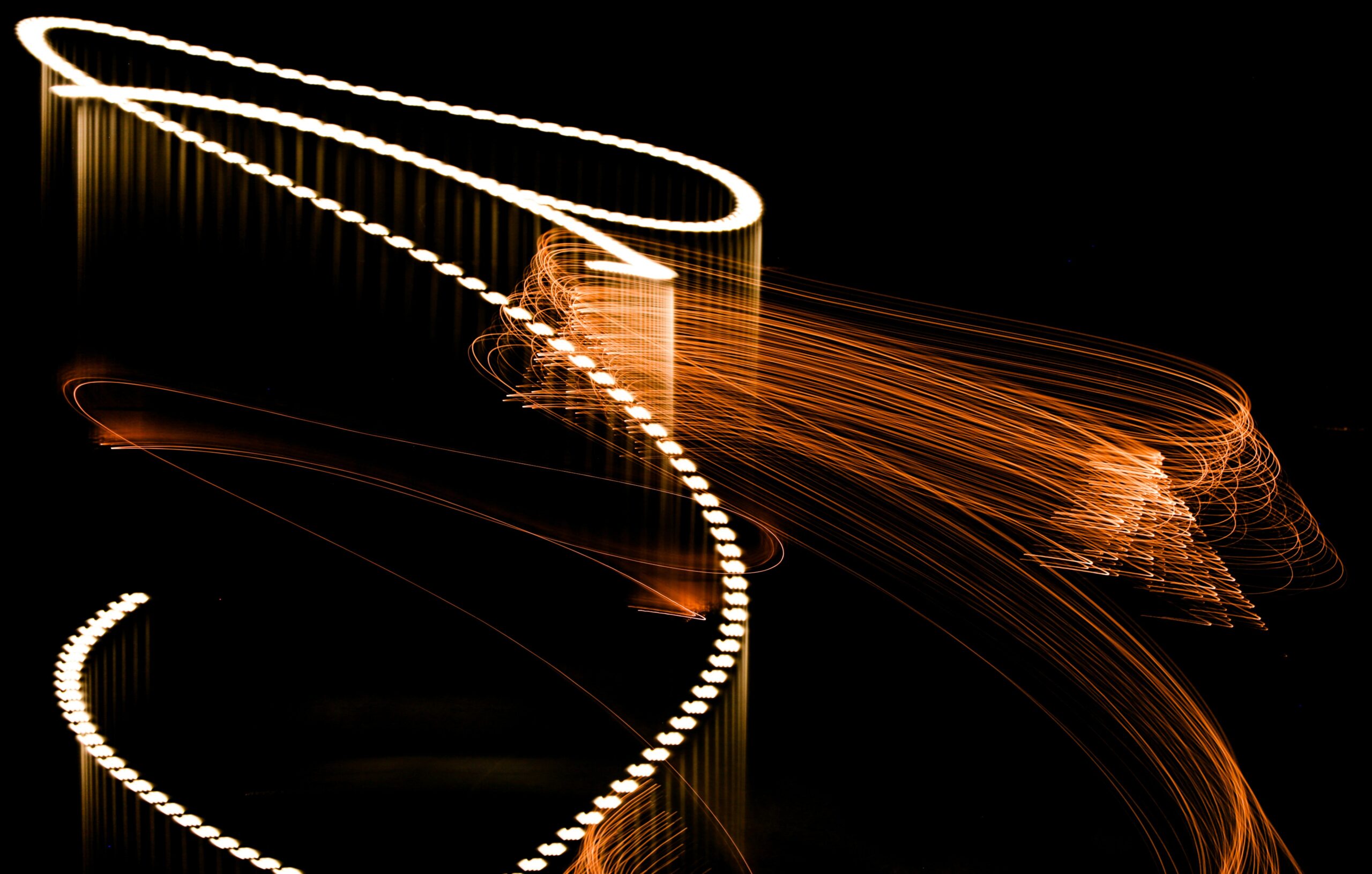 Diagram showing Real-Time Streaming Protocol data flow between server and client.